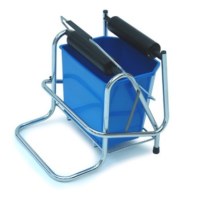 Castor mop bucket